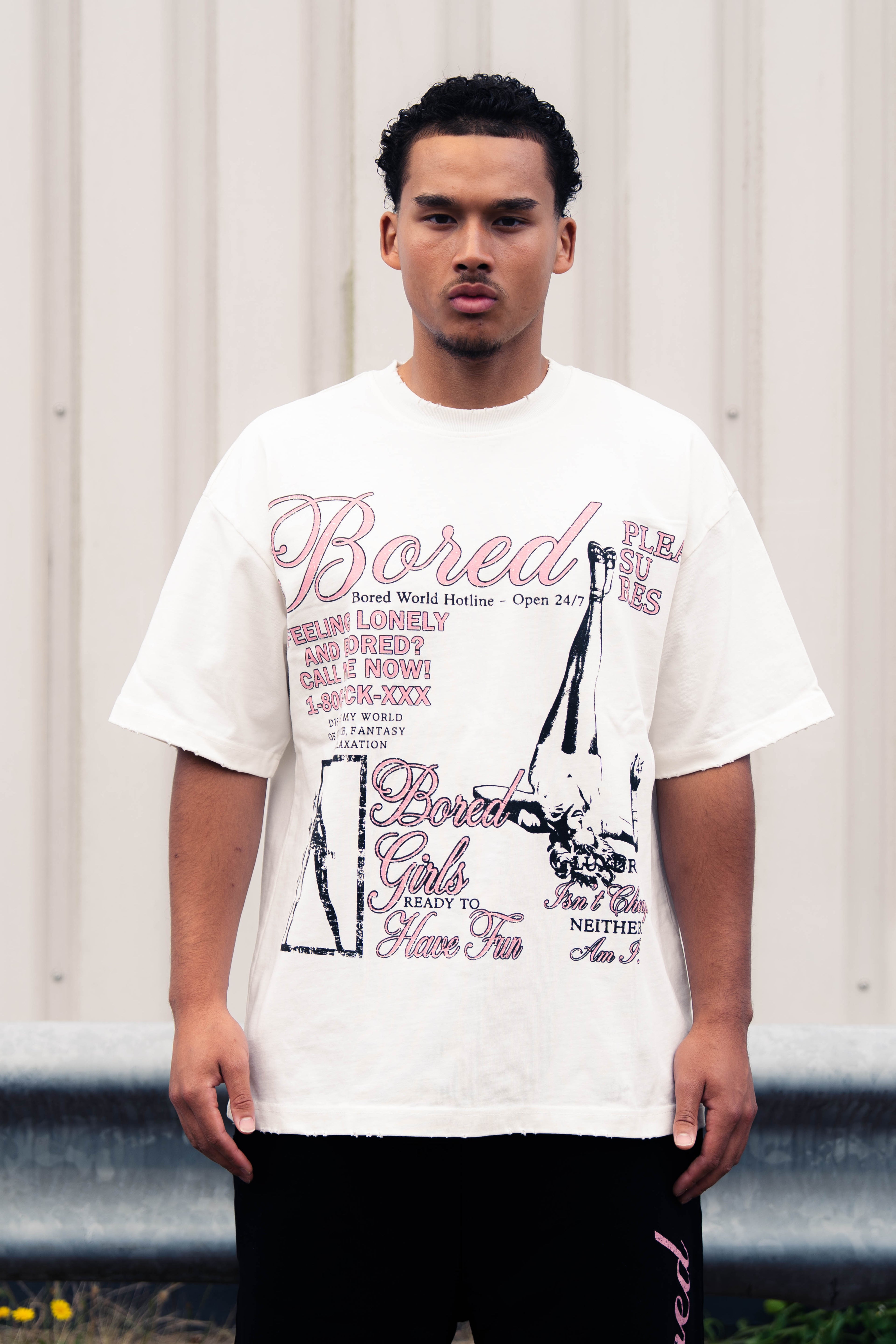 HOTLINE TEE